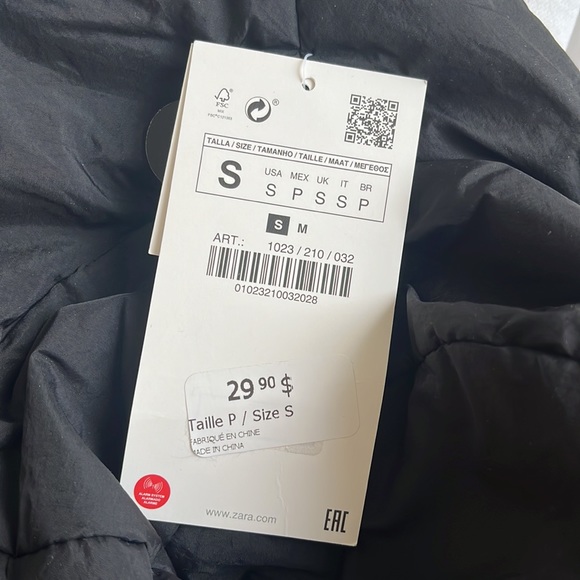 Zara Reversible Bucket Hat - Picture 4 of 4